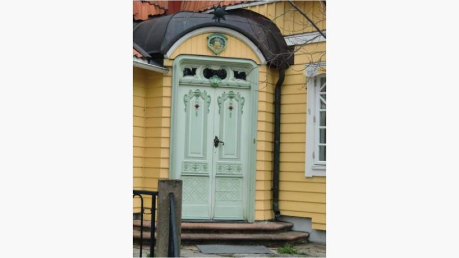 Vacker pardörr i jugendstil villa i Nynäshamn